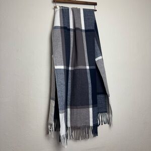 Pretty Persuasions Navy Gray‎ Flannel Plaid Tartan Blanket Scarf